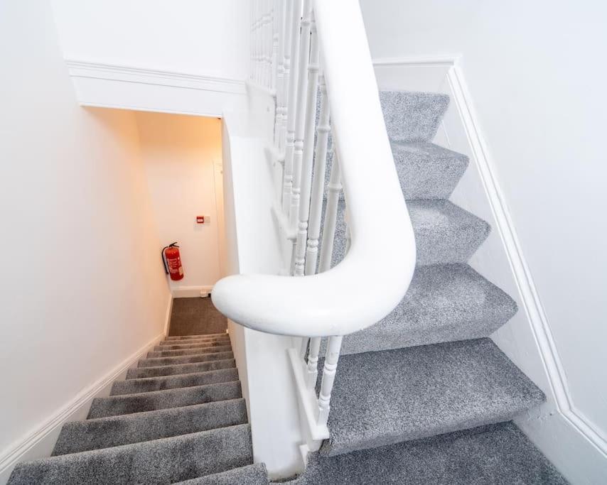 Mumbles View - Free Parking Διαμέρισμα Oystermouth Εξωτερικό φωτογραφία